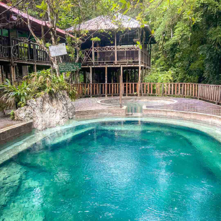 Plan Nuquí aguas-termales